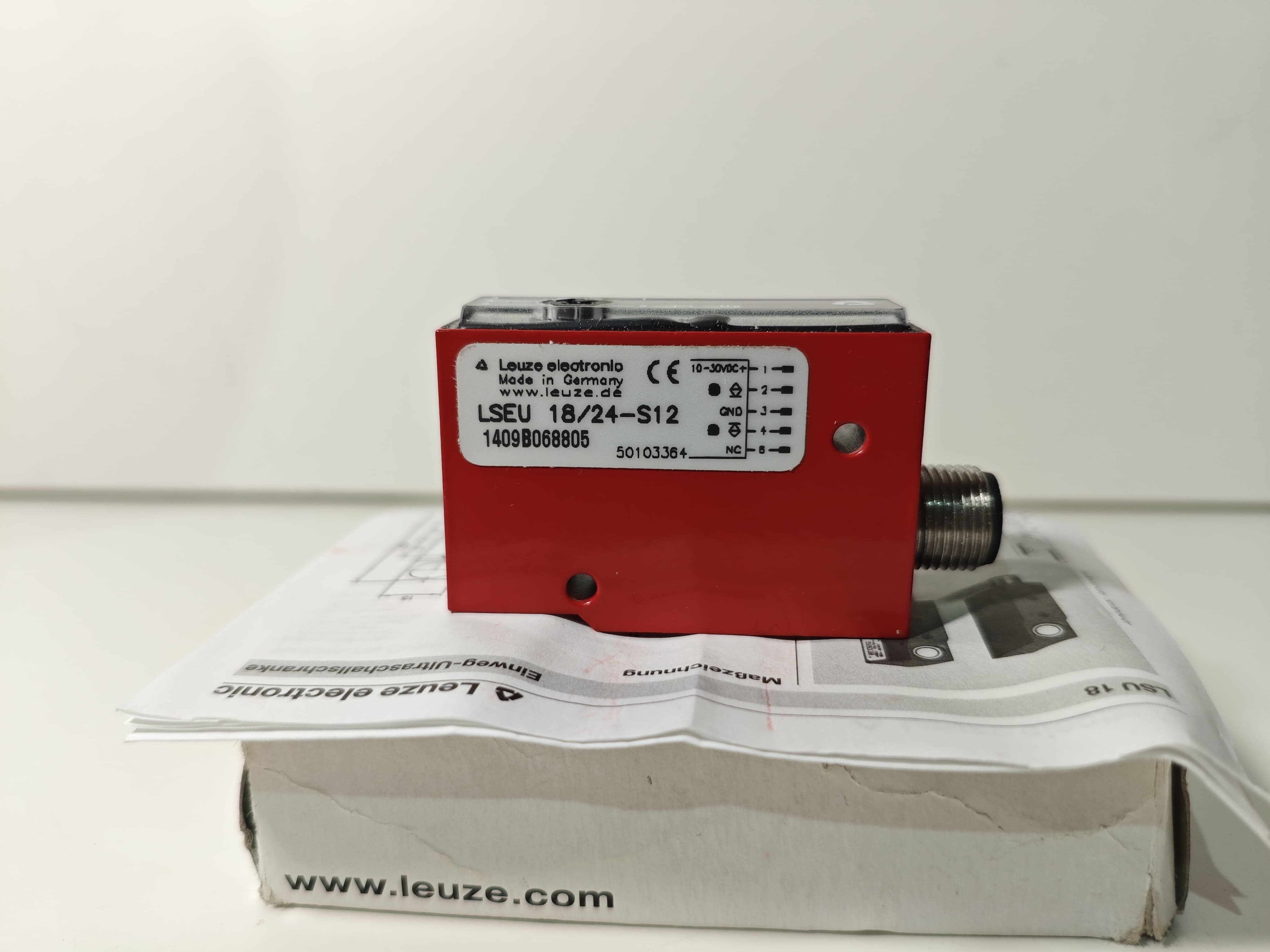 Leuze Electronic LSEU 18/24-S12