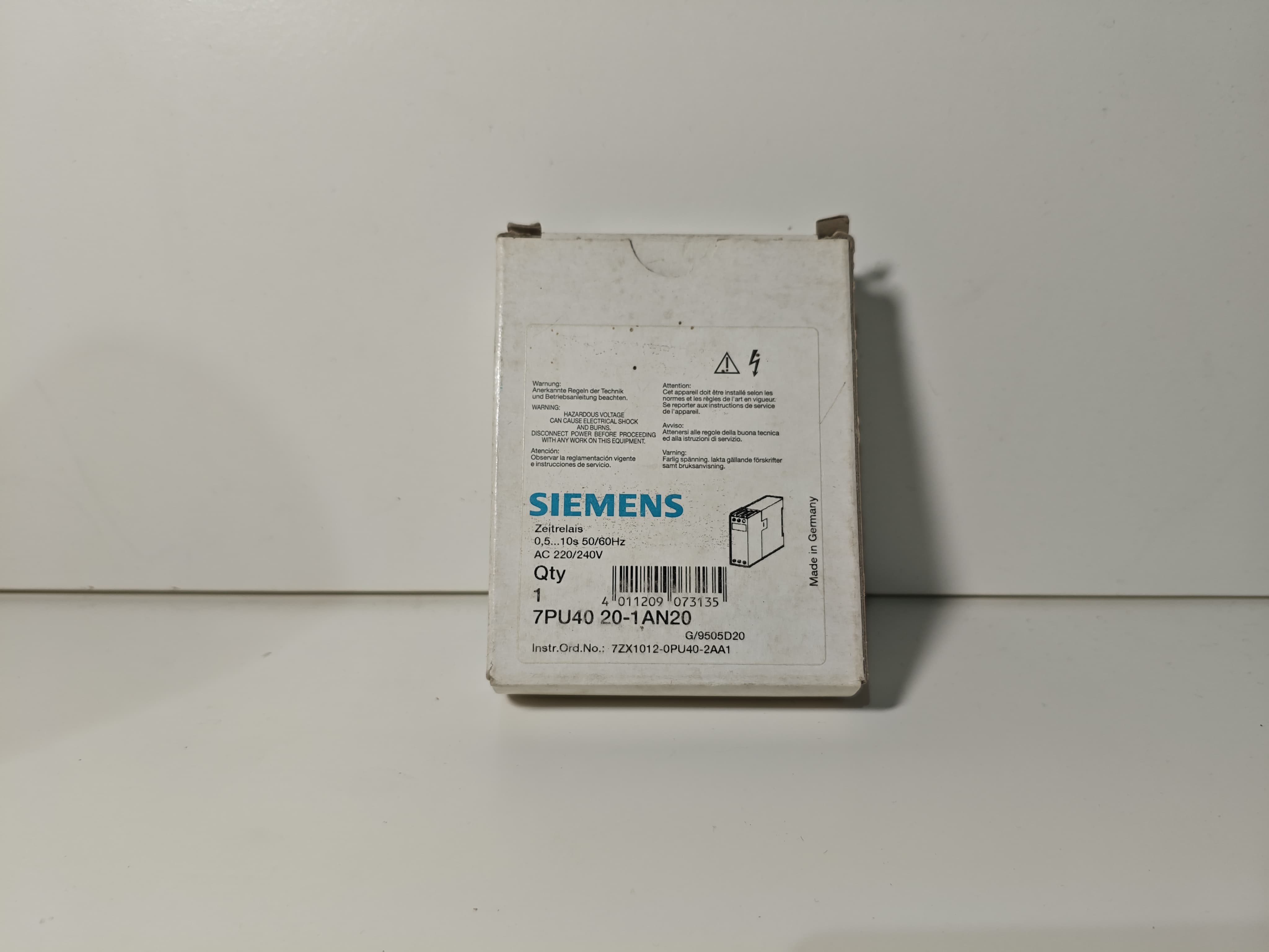 Siemens 7PU40 20-1AN20